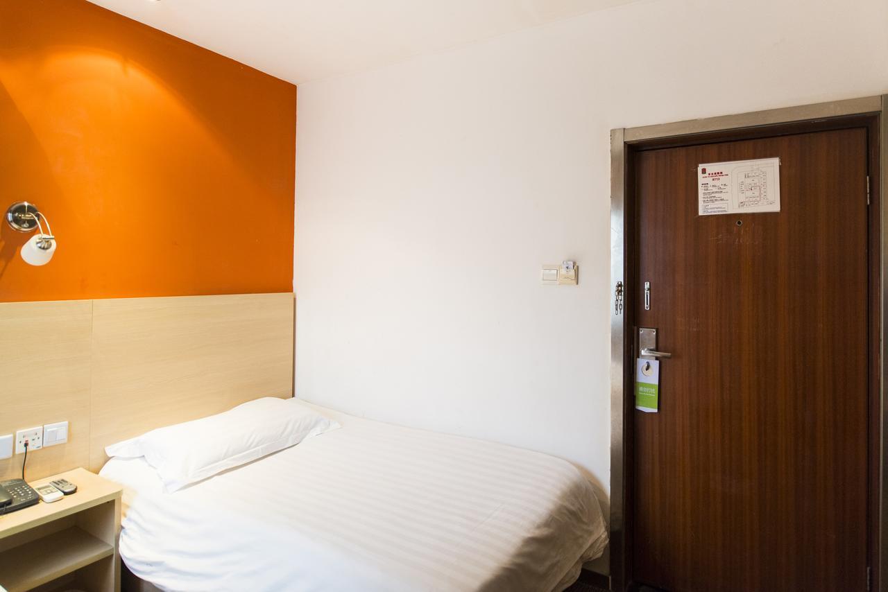 Motel Shenzhen Longgang Longcheng Square Metro Station Экстерьер фото