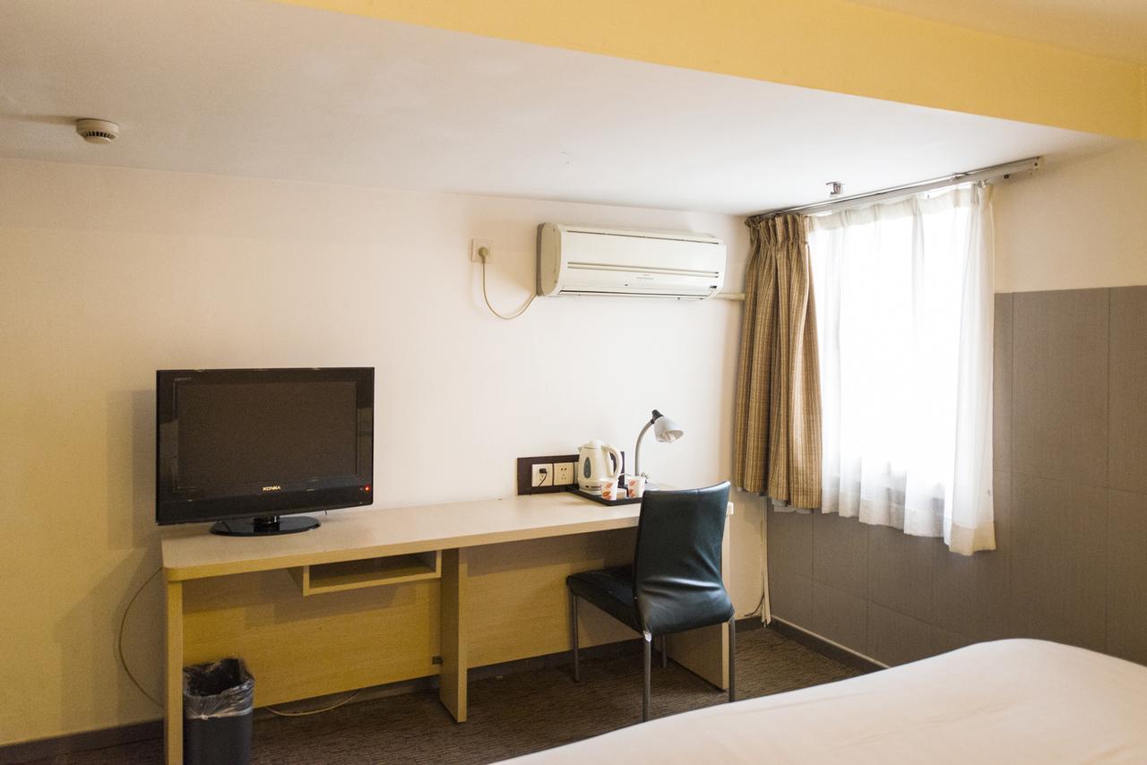 Motel Shenzhen Longgang Longcheng Square Metro Station Экстерьер фото