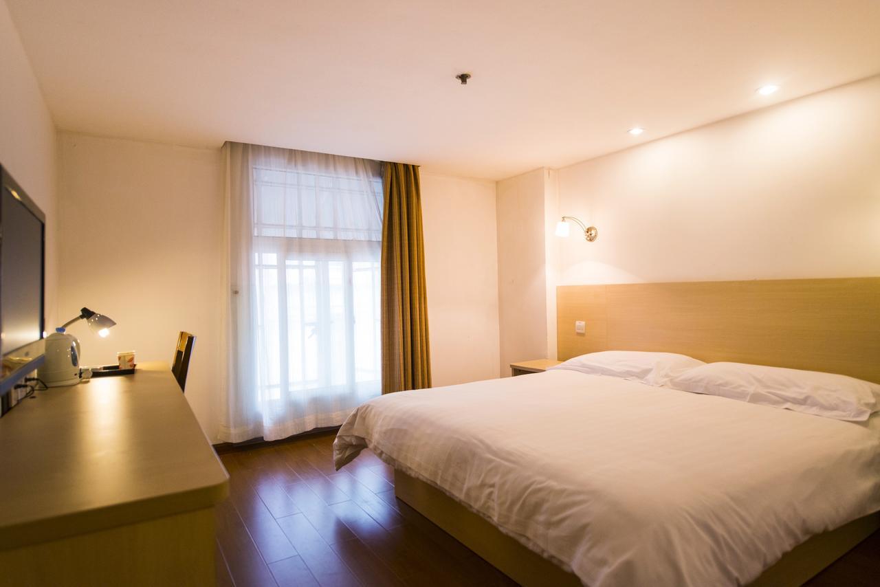 Motel Shenzhen Longgang Longcheng Square Metro Station Экстерьер фото